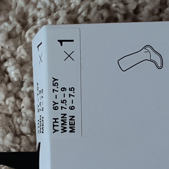 NWT Nike Spark Lightweight Running Ankle Socks Dri-Fit - Picture 3 of 4